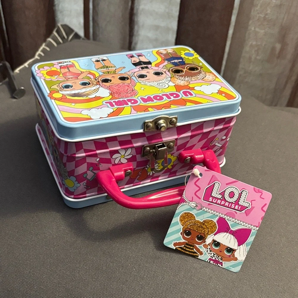 L.O.L. Surprise! Rainbow Girl Lunch Box - Pink and Blue - Picture 3 of 7